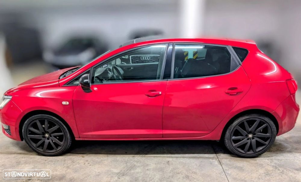 SEAT Ibiza 1.2 TSi FR 30 Anos - 4