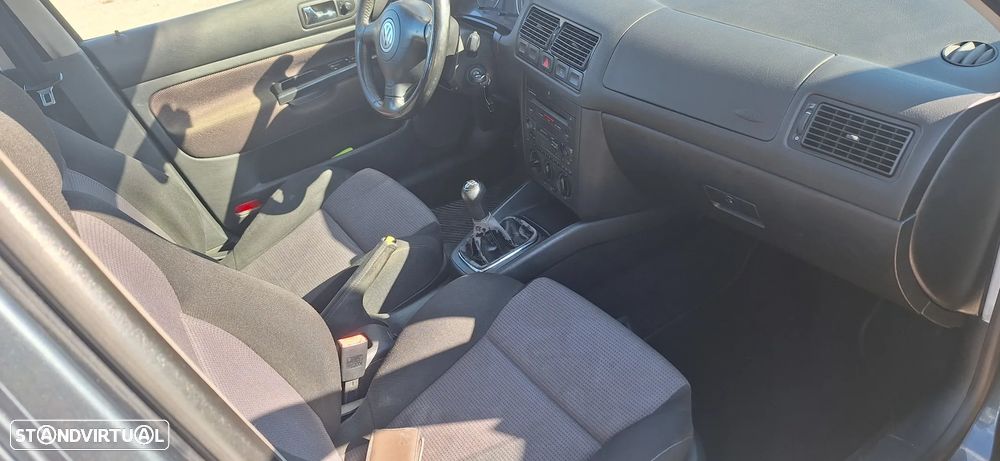 VW Golf Variant 1.9 TDi Confl AC - 5