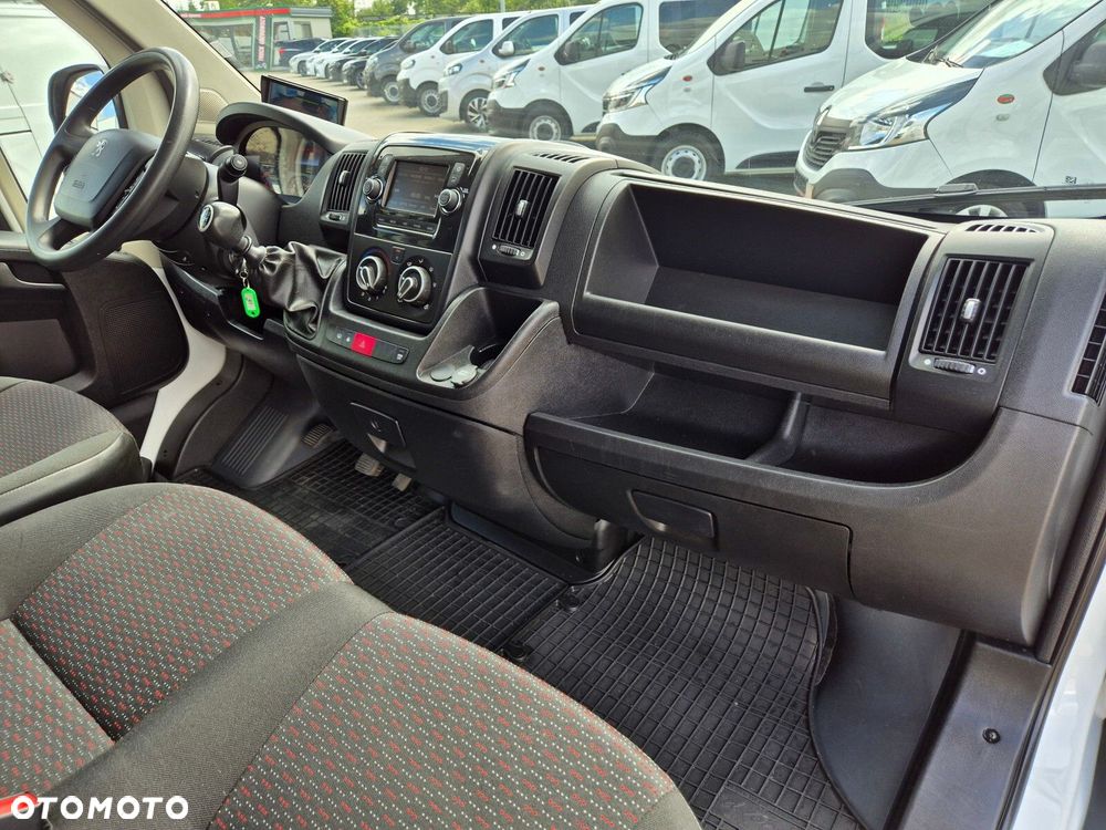 Peugeot boxer L4H3 *79999zł NETTO* Brygadówka 6 osób 2,2HDi/140KM - 25