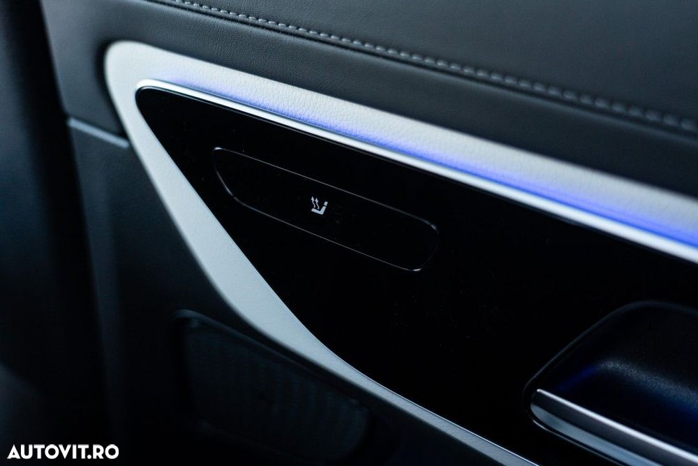 Mercedes-Benz GLC - 36