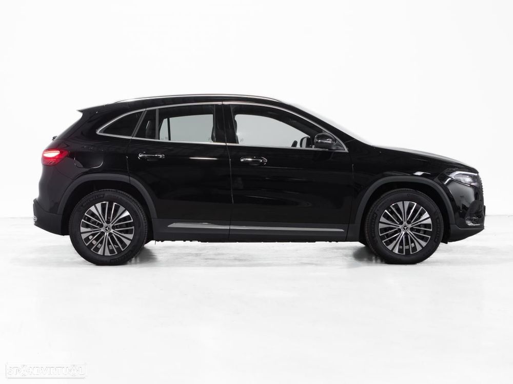 Mercedes-Benz EQA 300 4Matic - 2