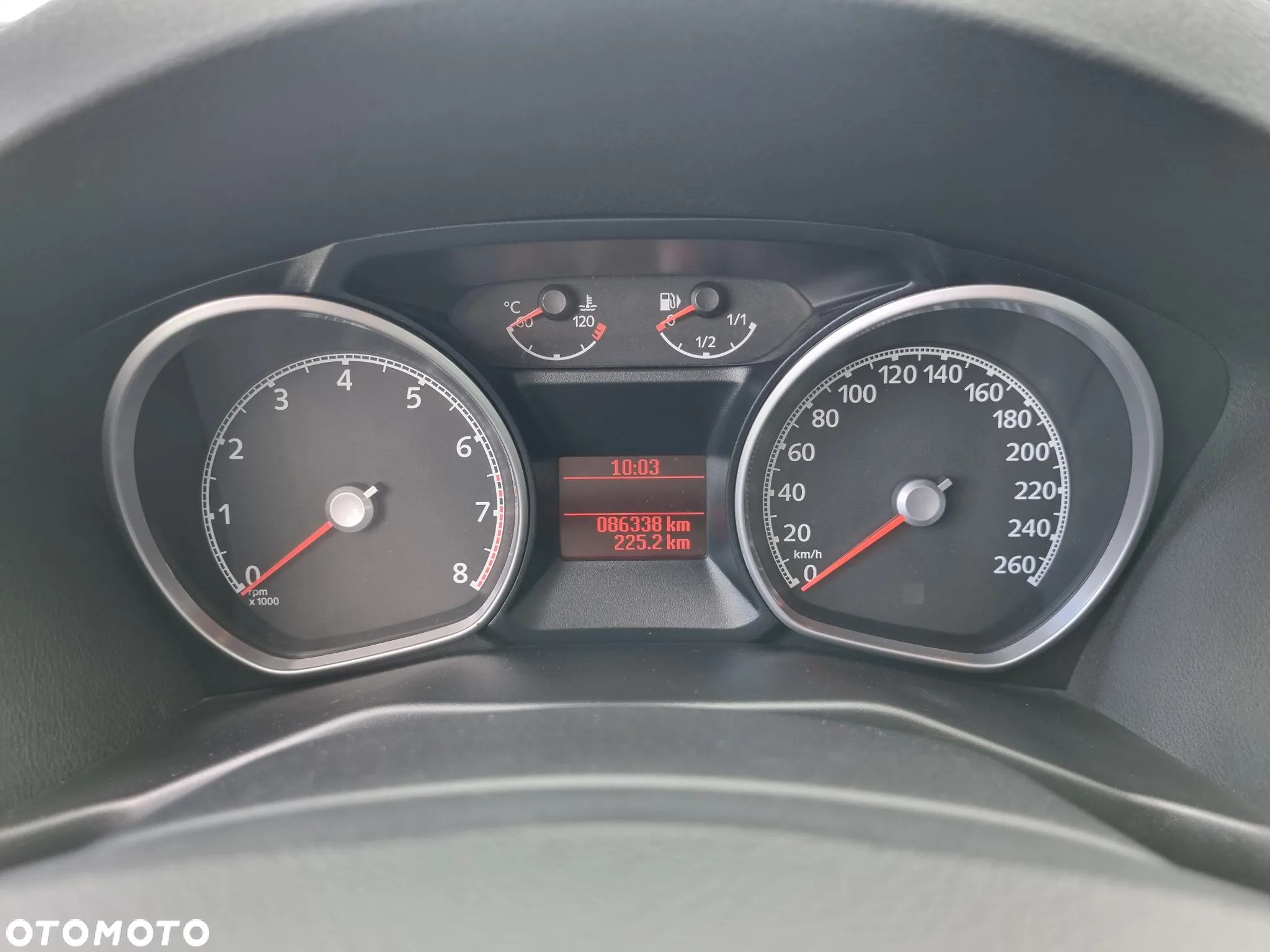 Ford Mondeo 2.0 Ghia - 7