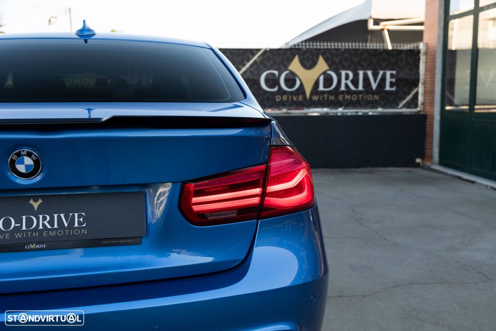 BMW 318 d M Sport - 8