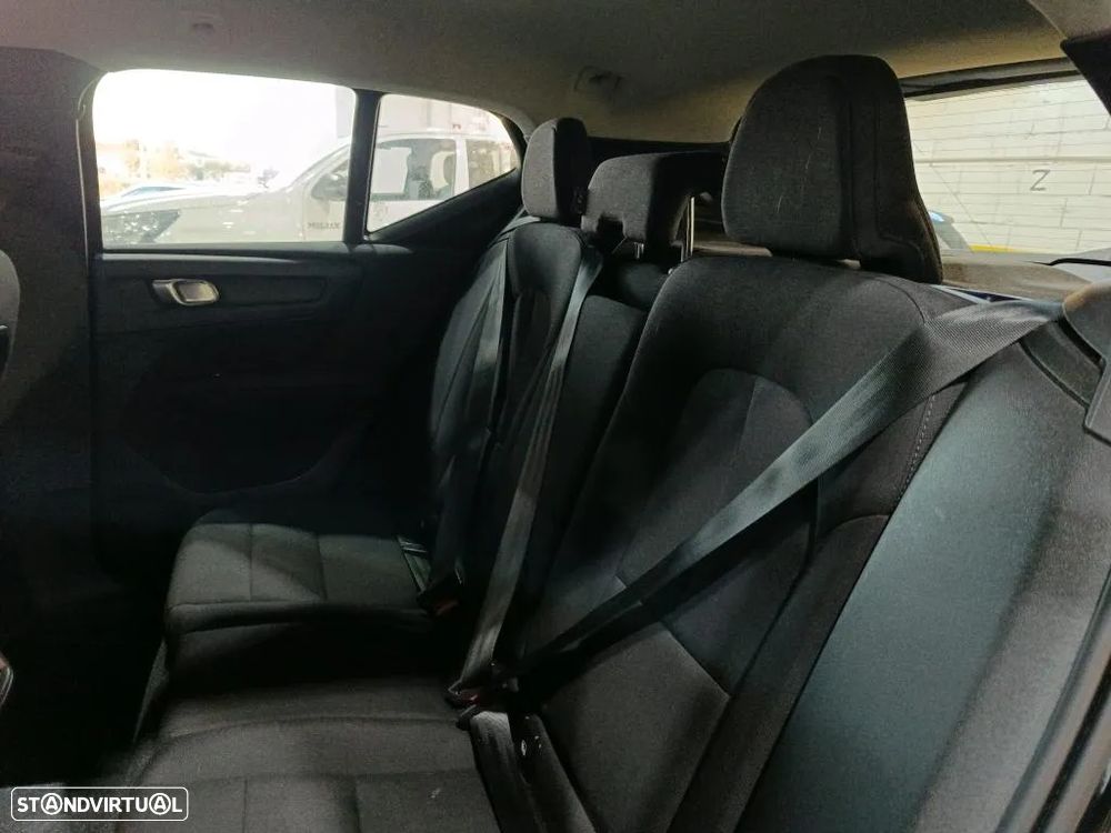 Volvo XC 40 1.5 T2 Core - 9