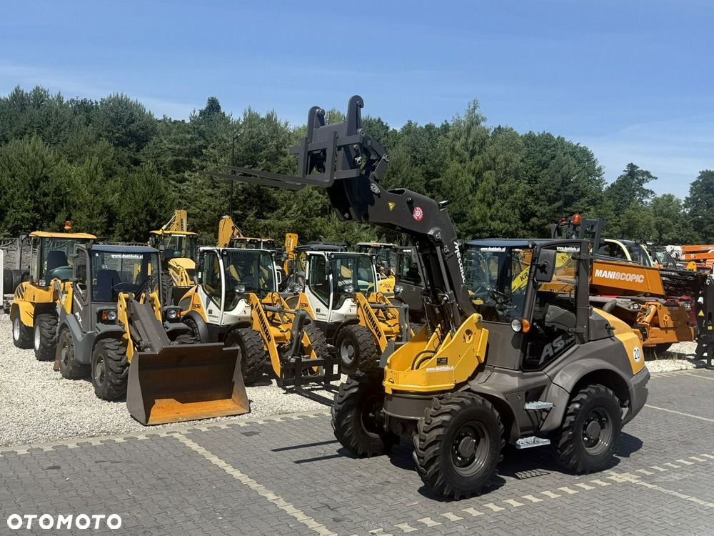 Mecalac AS 700 Obrotowe ramie Szybko-Złącze Mało motogodzin - 2