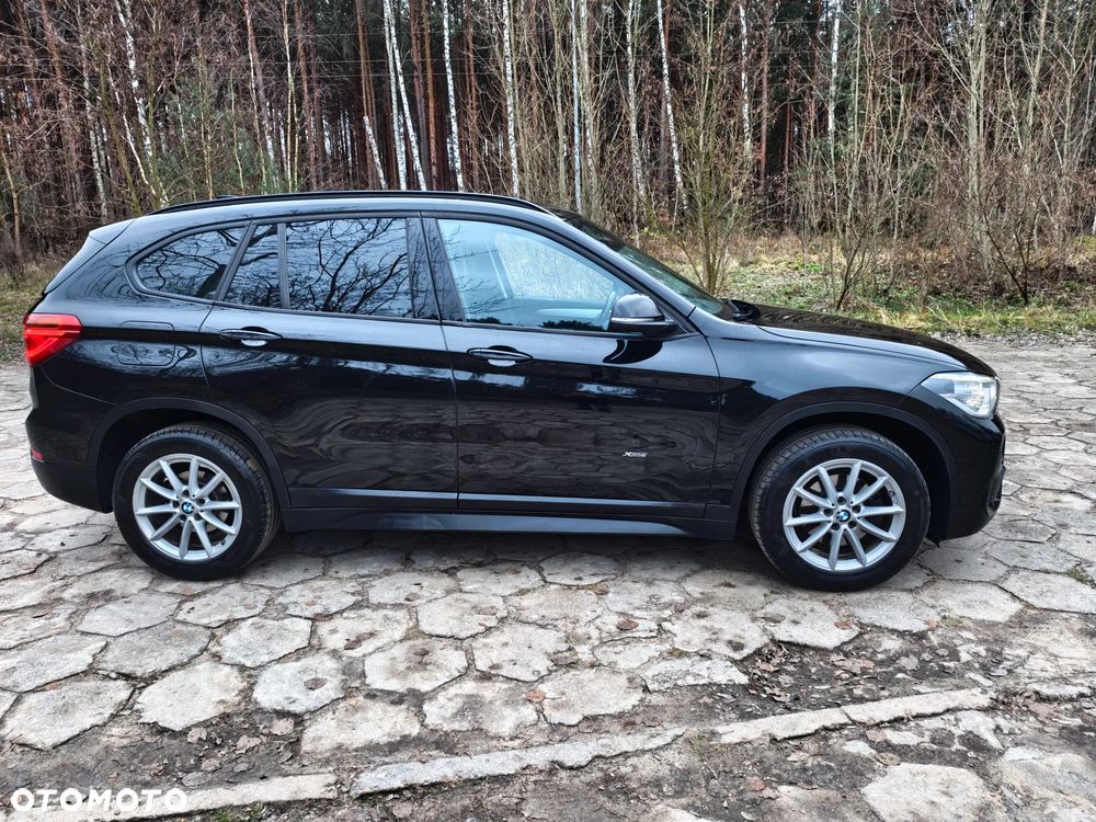 BMW X1 xDrive18d Advantage sport - 9