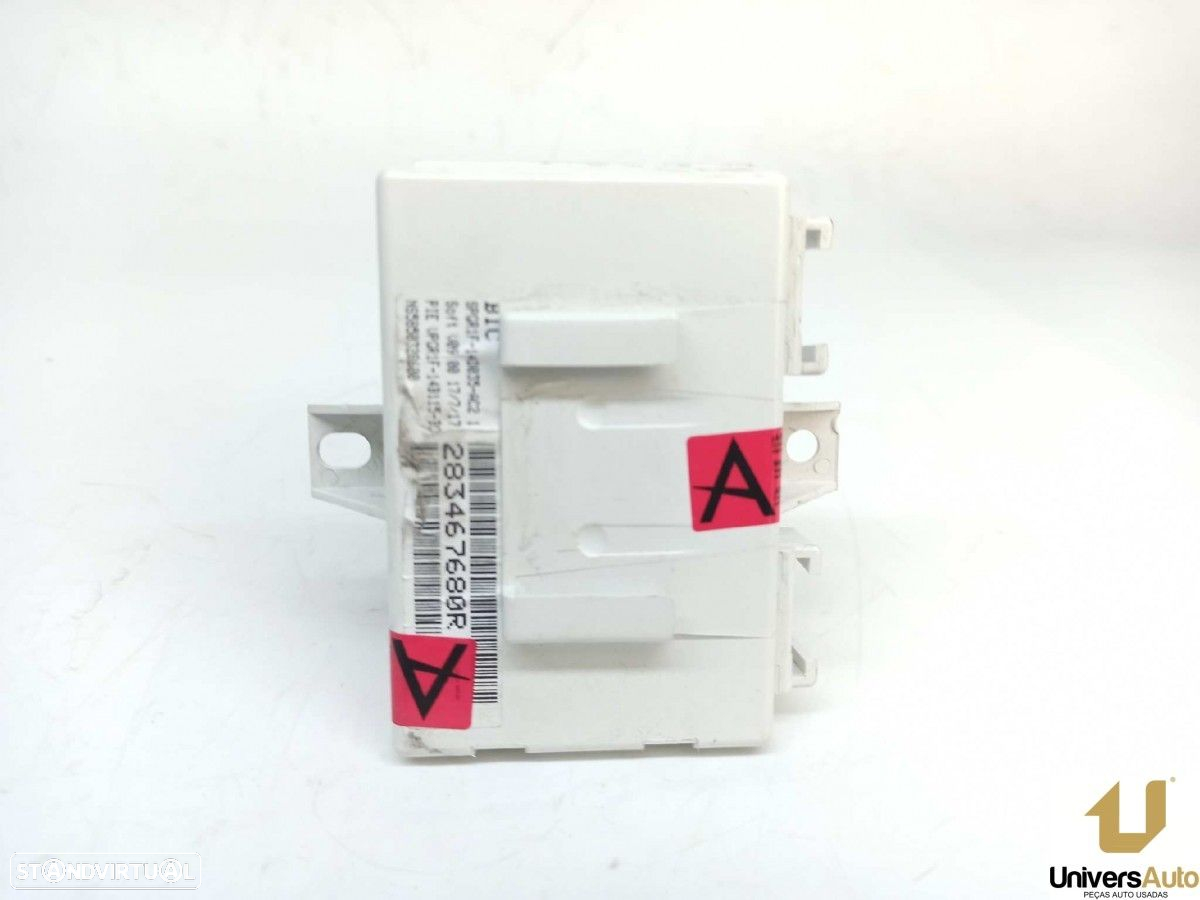 UNIDADE DE CONTROLE DE NAVEGAÇÃO RENAULT KANGOO Z.E. MAXI 2-SITZER - 6