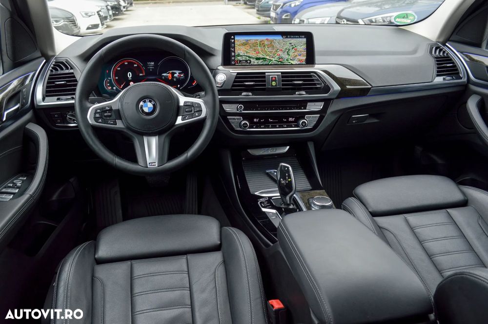 BMW X3 xDrive30i Aut. Luxury Line - 37