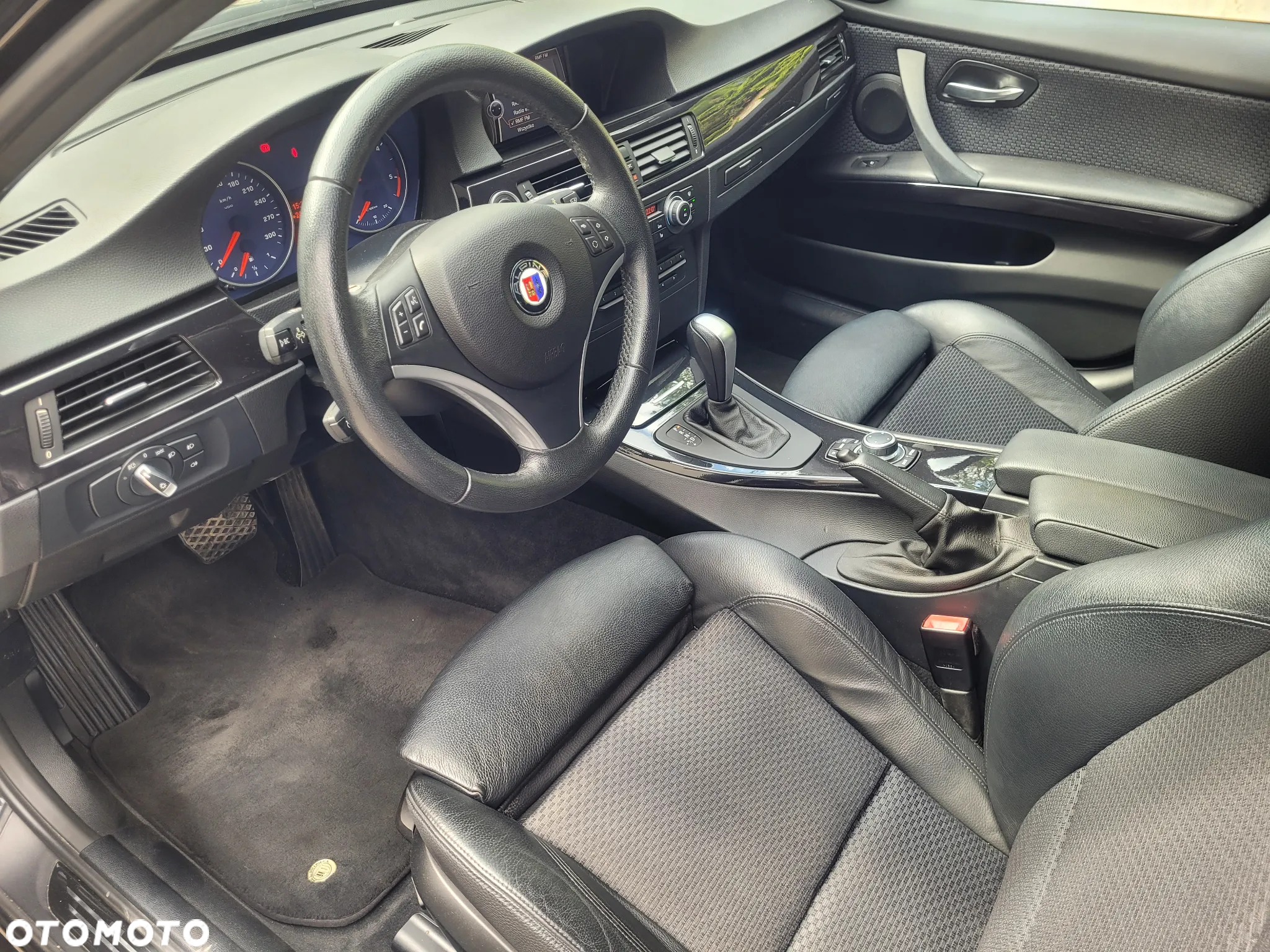 BMW-ALPINA D3 Biturbo Touring Switch-Tronic - 6