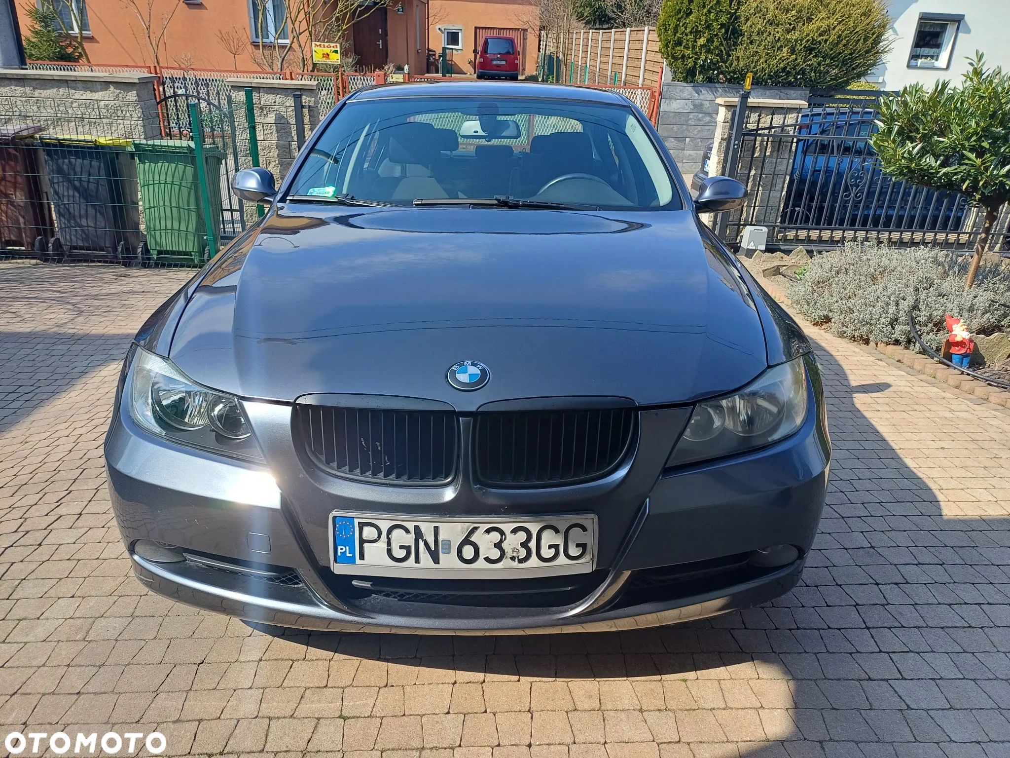 BMW Seria 3 318i - 1