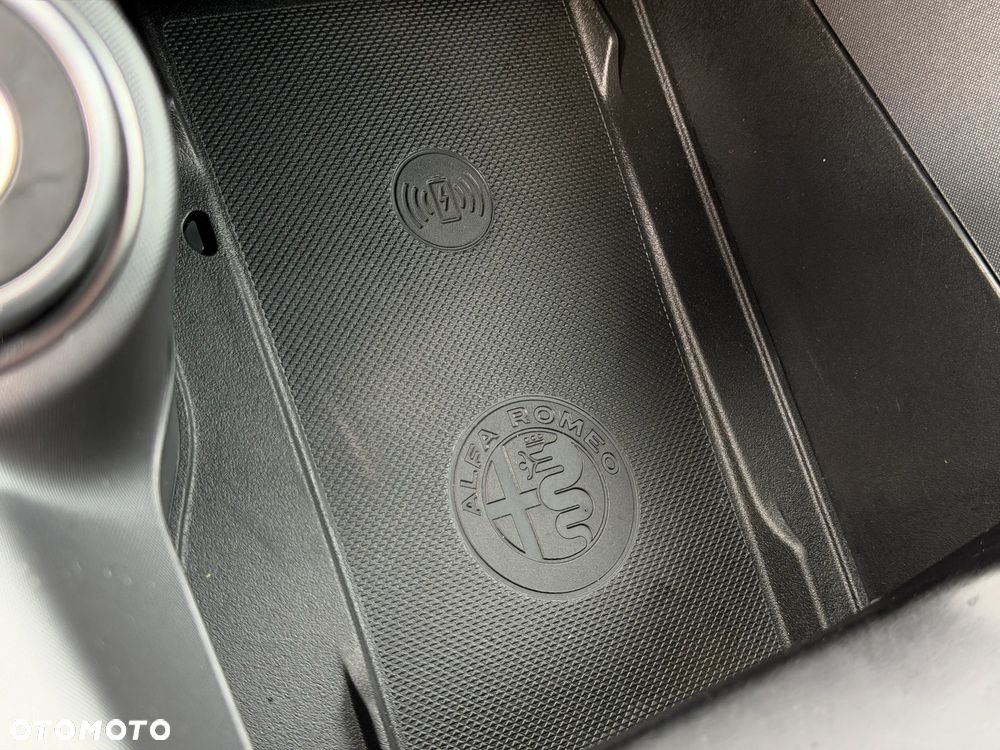 Alfa Romeo Tonale 1.5 T4 GSE mHEV Sprint DCT - 21