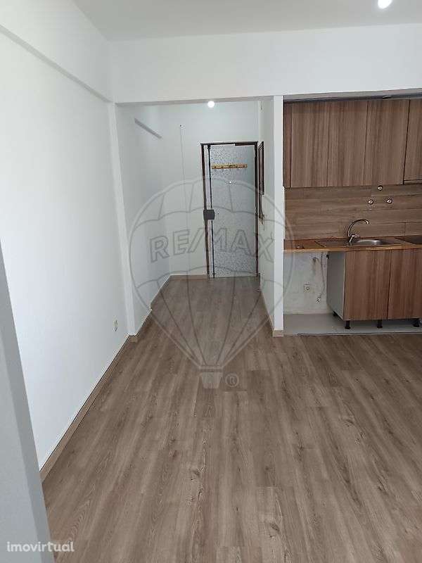 Apartamento T0 para arrendamento - Grande imagem: 5/8