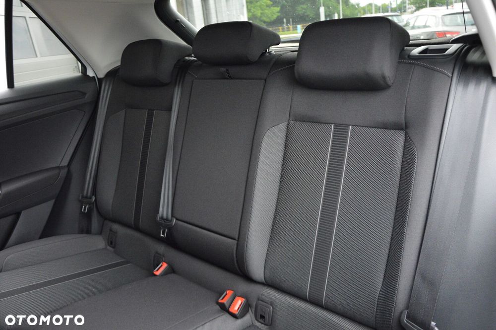 Volkswagen T-Roc - 22