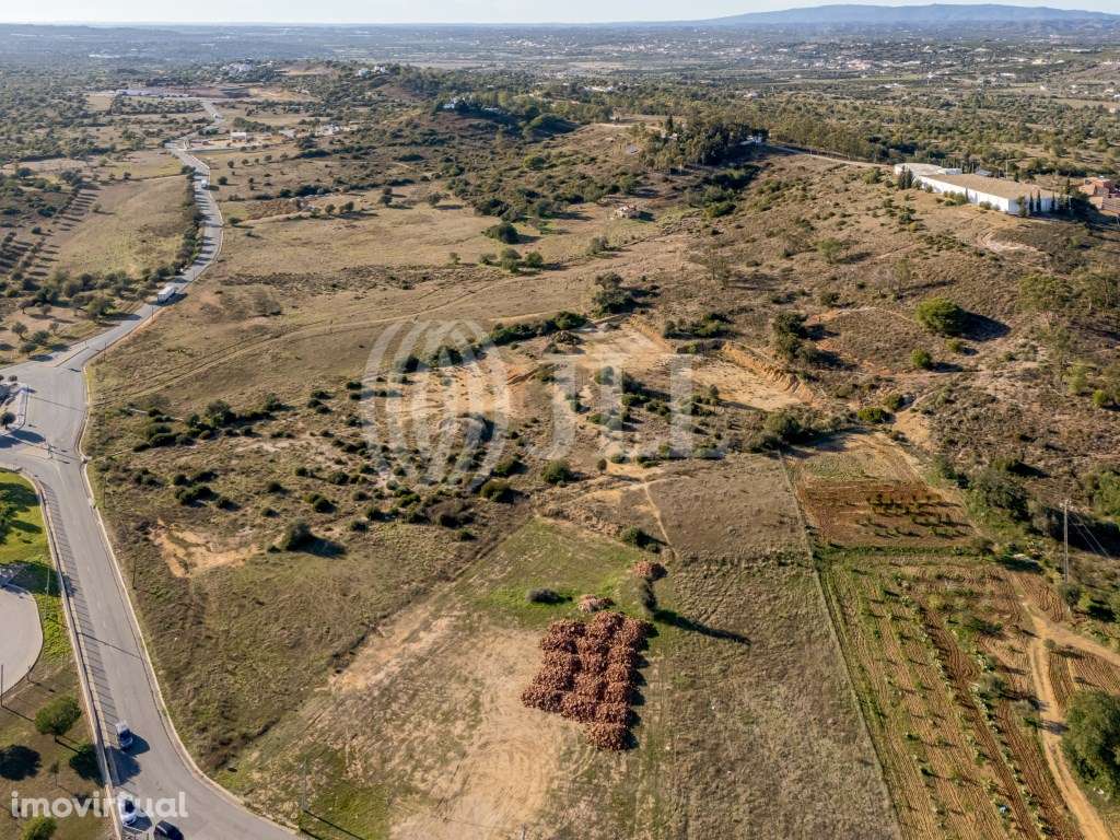 Terreno Rústico em Algoz, Silves, Faro - Grande imagem: 2/5