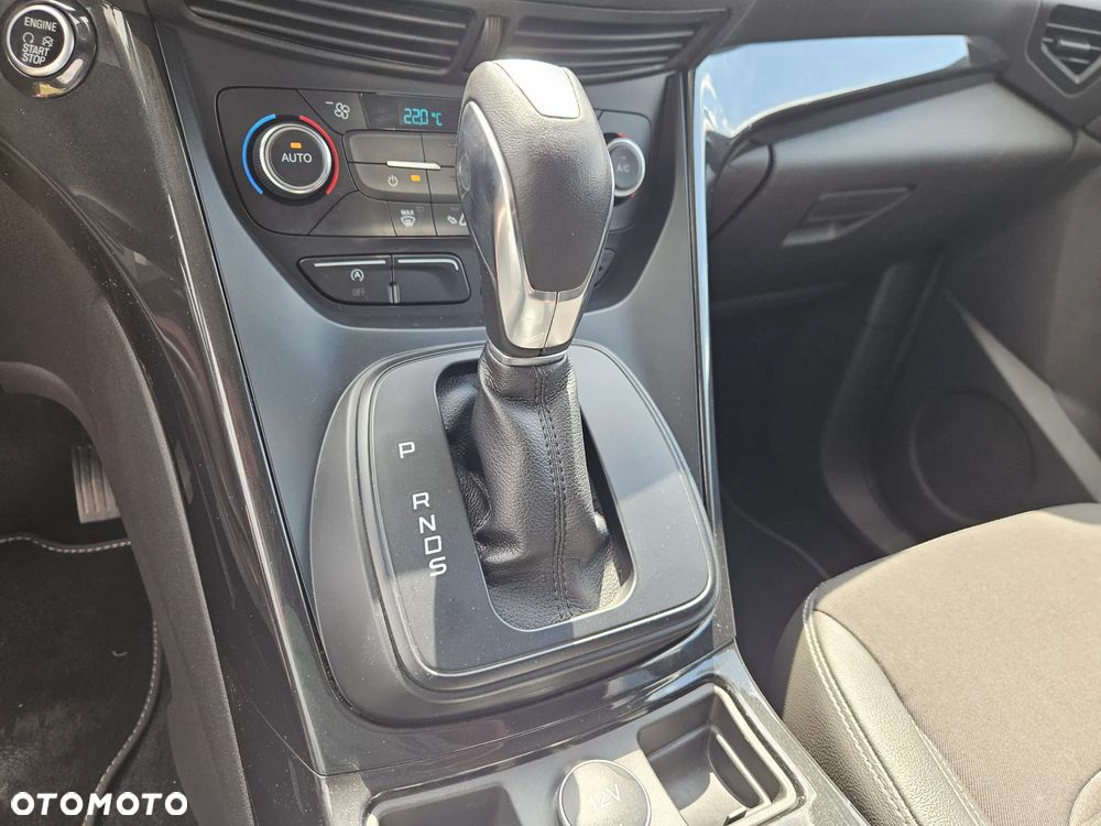 Ford Kuga 2.0 TDCi 4x4 Business Edition - 22