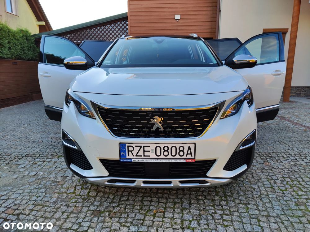 Peugeot 5008 - 3