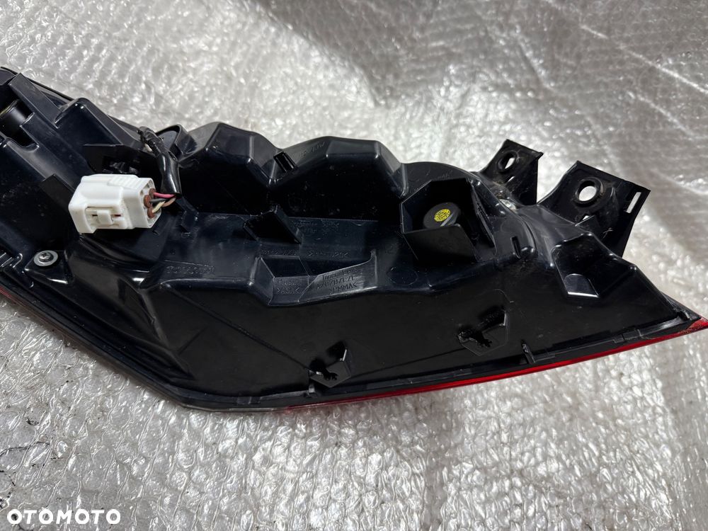 LAMPA TYŁ PRAWA TOYOTA CAMRY IX LED - 6