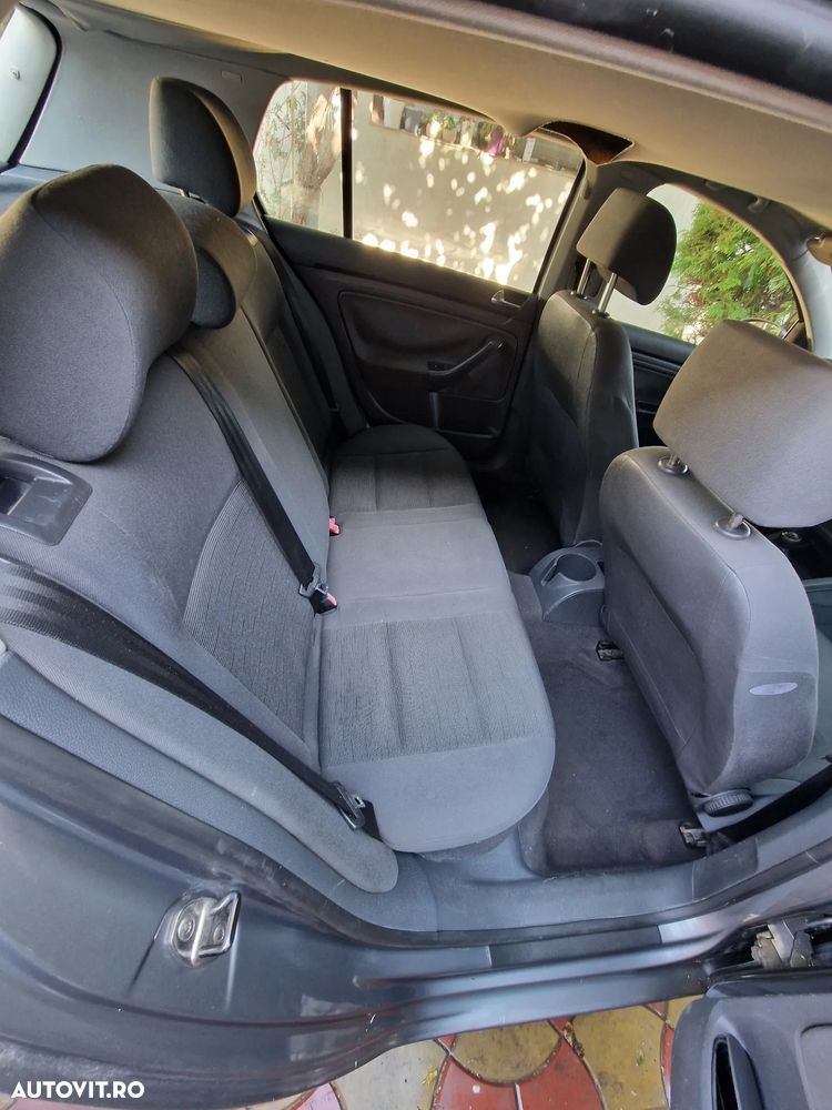 VOLKSWAGEN Golf 2005 — imagine 8