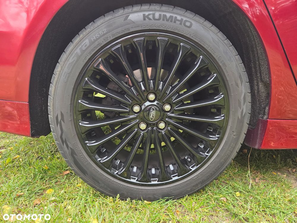 Ford Fusion 2.0 EcoBoost Titanium - 19