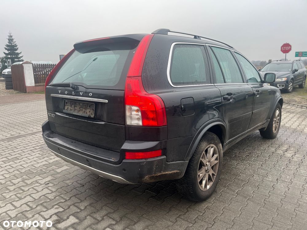 Volvo XC 90 - 3