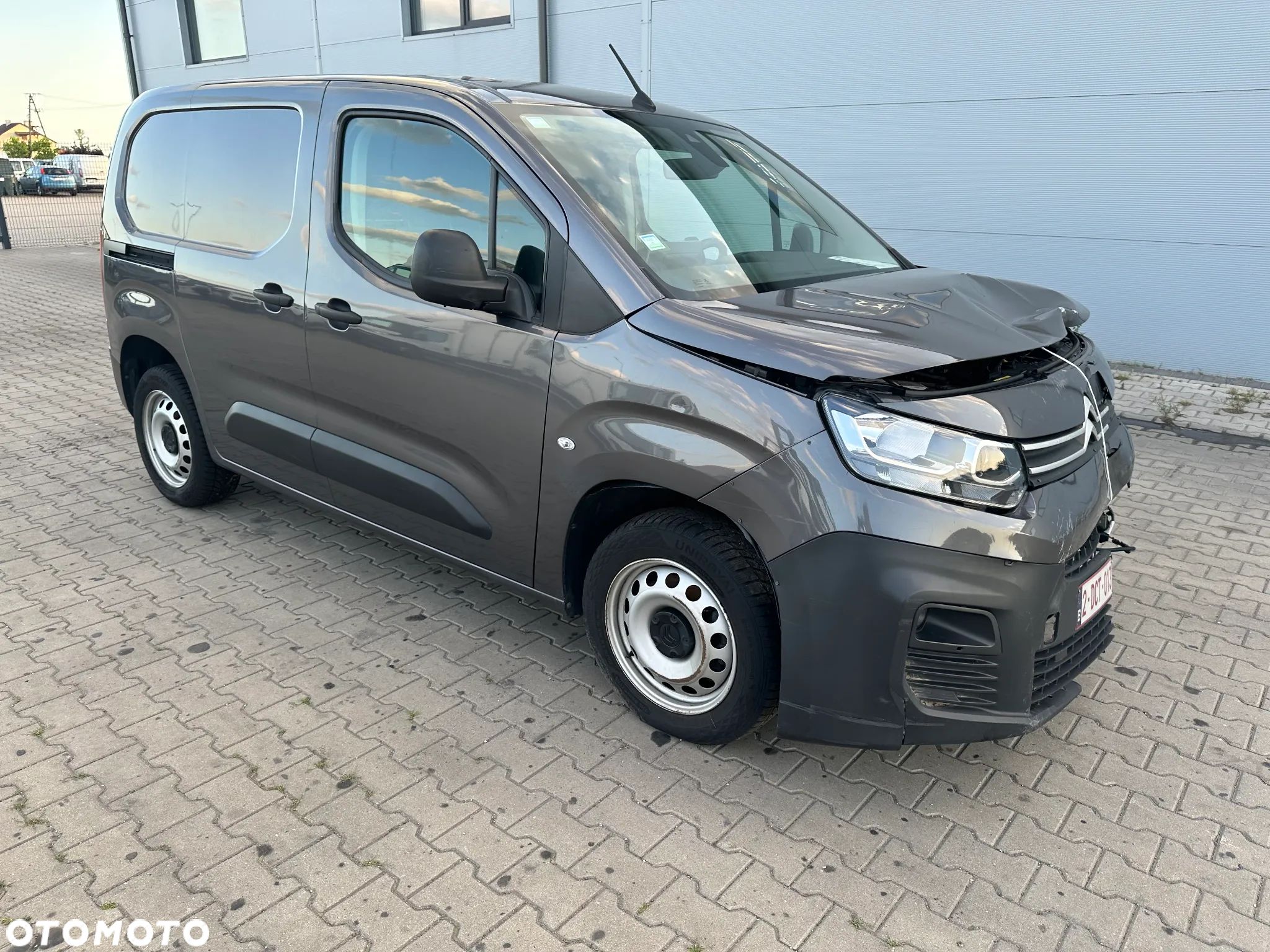 Citroën BERLINGO - 1