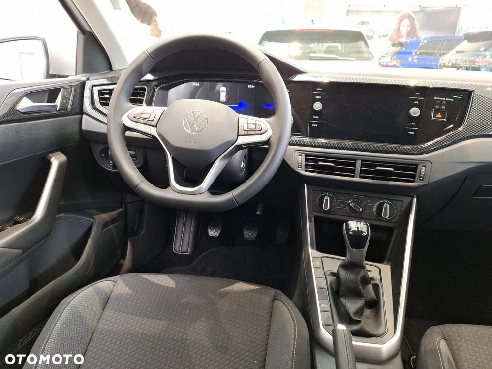 Volkswagen Polo - 11