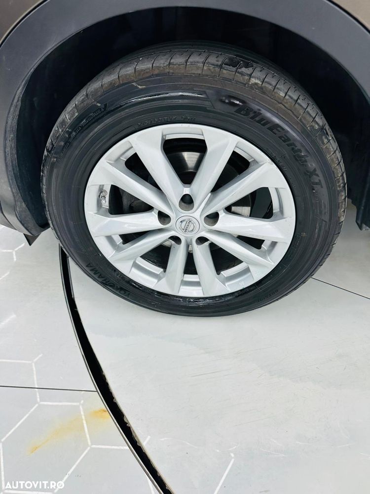 Nissan Qashqai 1.5 DCI N-Connecta - 10