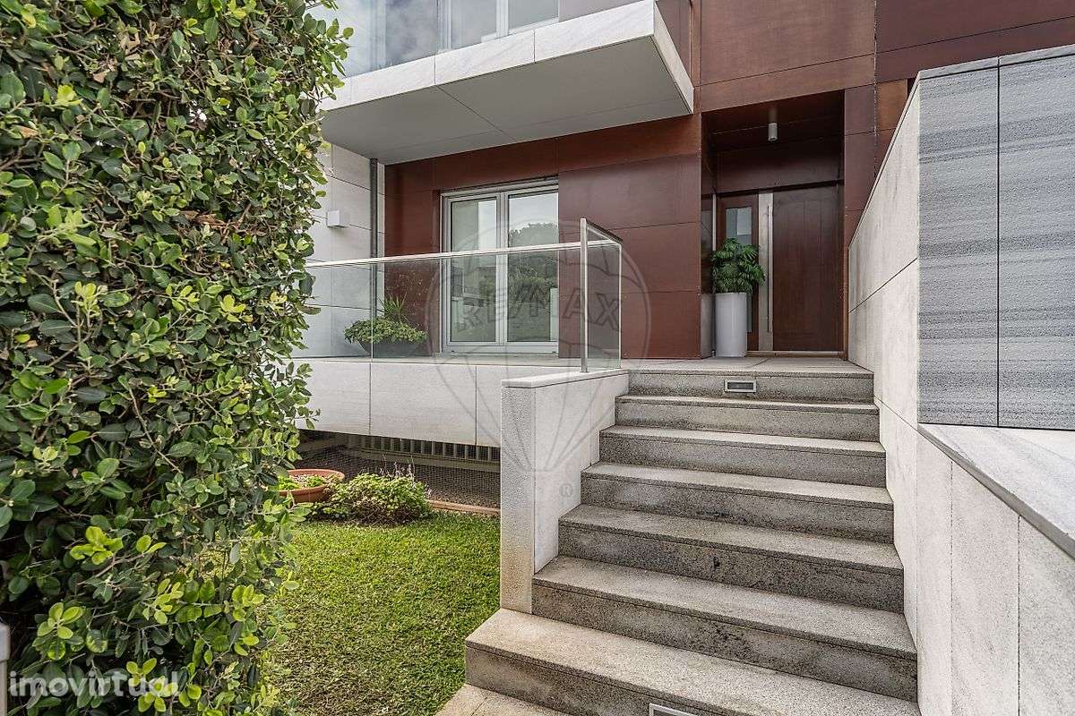 Moradia T4 para venda - Grande imagem: 3/50