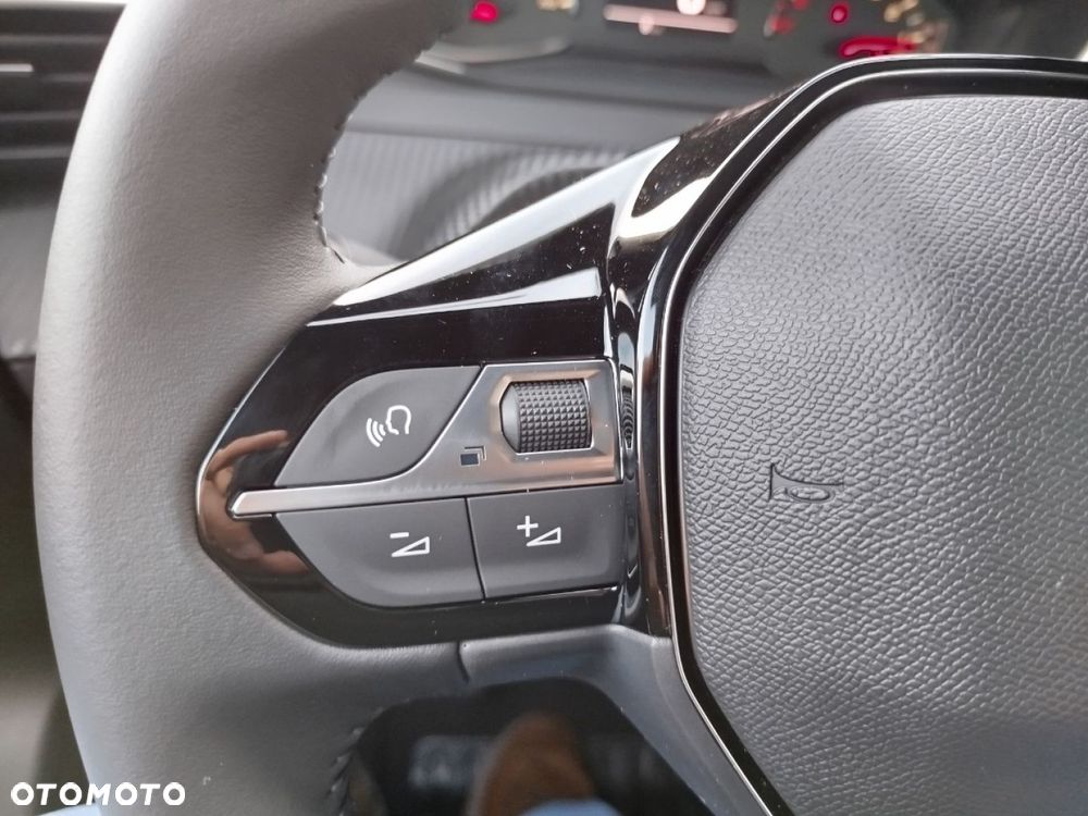 Peugeot 2008 - 23