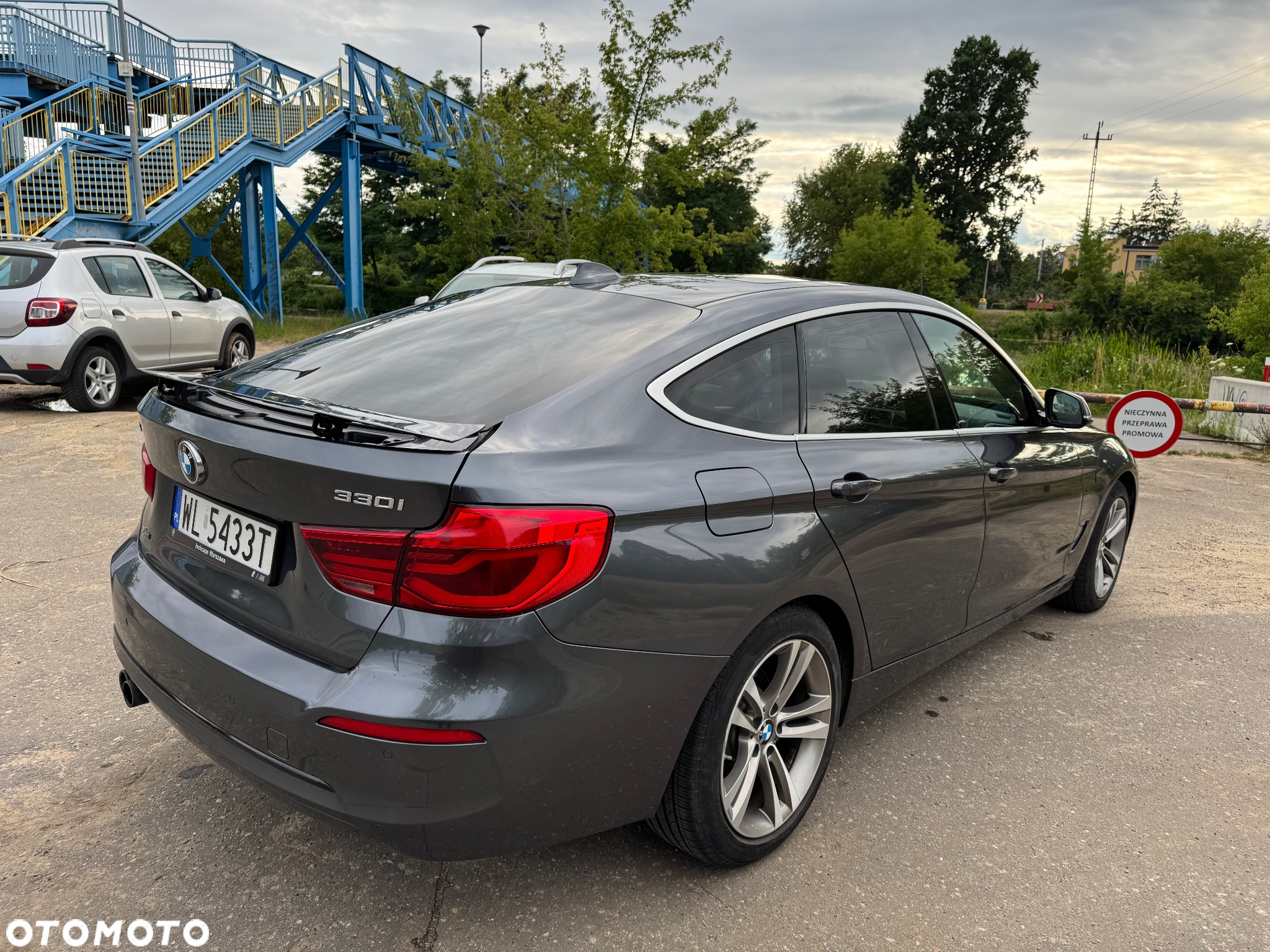 BMW 3GT 330i xDrive GT Sport Line - 9