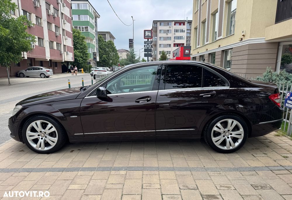 Mercedes-Benz C 250 CDI DPF 4Matic (BlueEFFICIENCY) 7G-TRONIC Avantgarde - 5