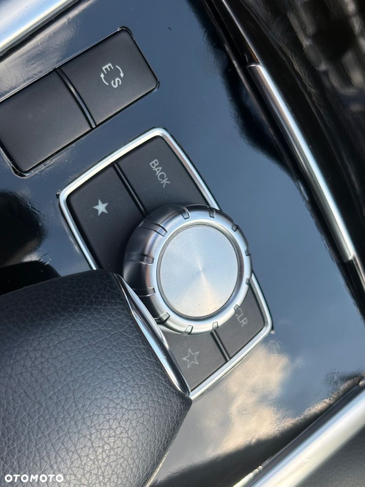 Mercedes-Benz Klasa E 350 7G-TRONIC Avantgarde - 27