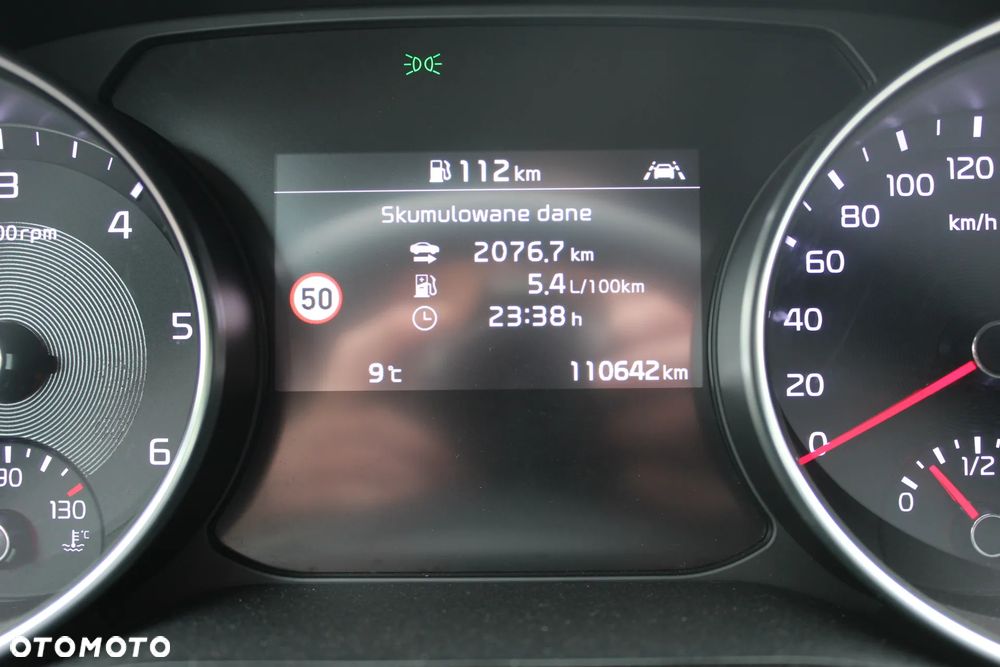 Kia XCeed 1.6 CRDi SCR L Business Line - 11