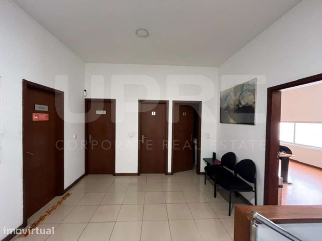 VENDE | ARMAZÉM | MAIA - Grande imagem: 4/15