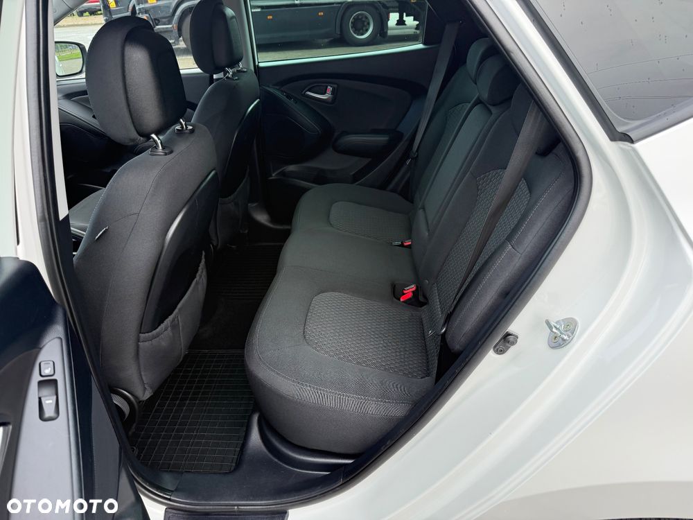 Hyundai ix35 1.6 GDI Premium 2WD - 17