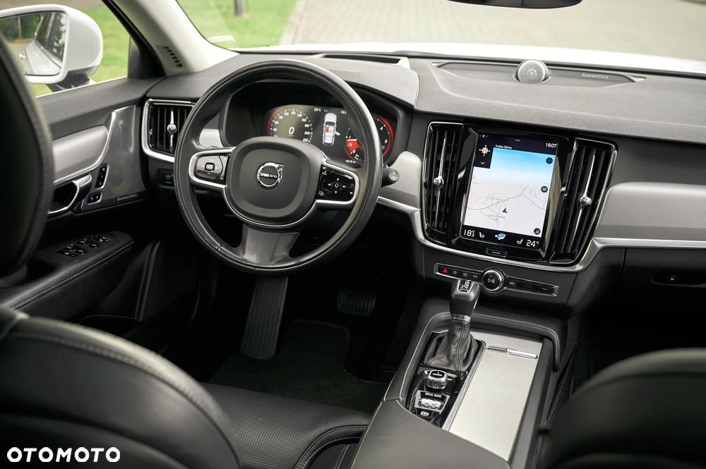 Volvo V90 D5 AWD Geartronic Inscription - 26