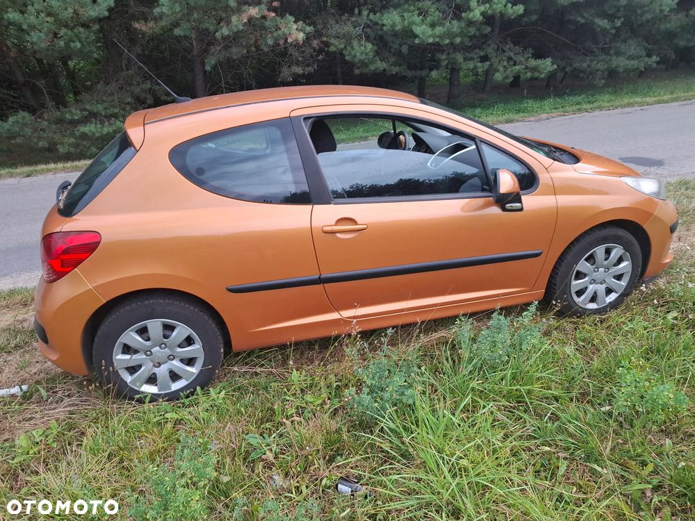 Peugeot 207 1.4 16V Trendy - 5