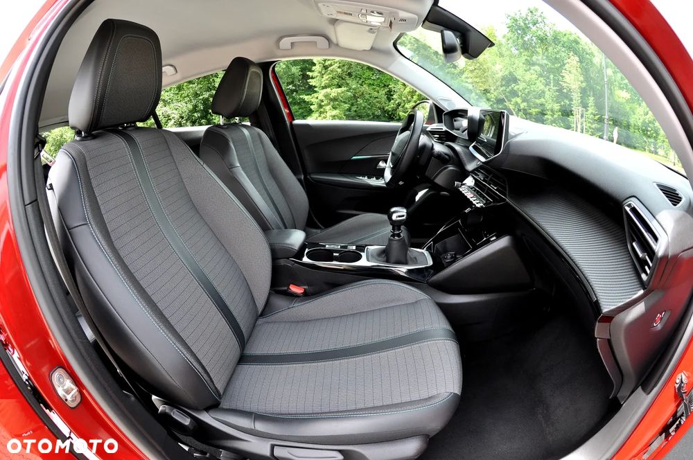 Peugeot 2008 BlueHDi 110 Allure Pack - 21