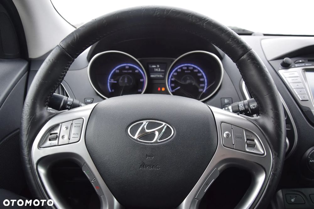 Hyundai ix35 2.0 CRDi 4WD Automatik Style - 32