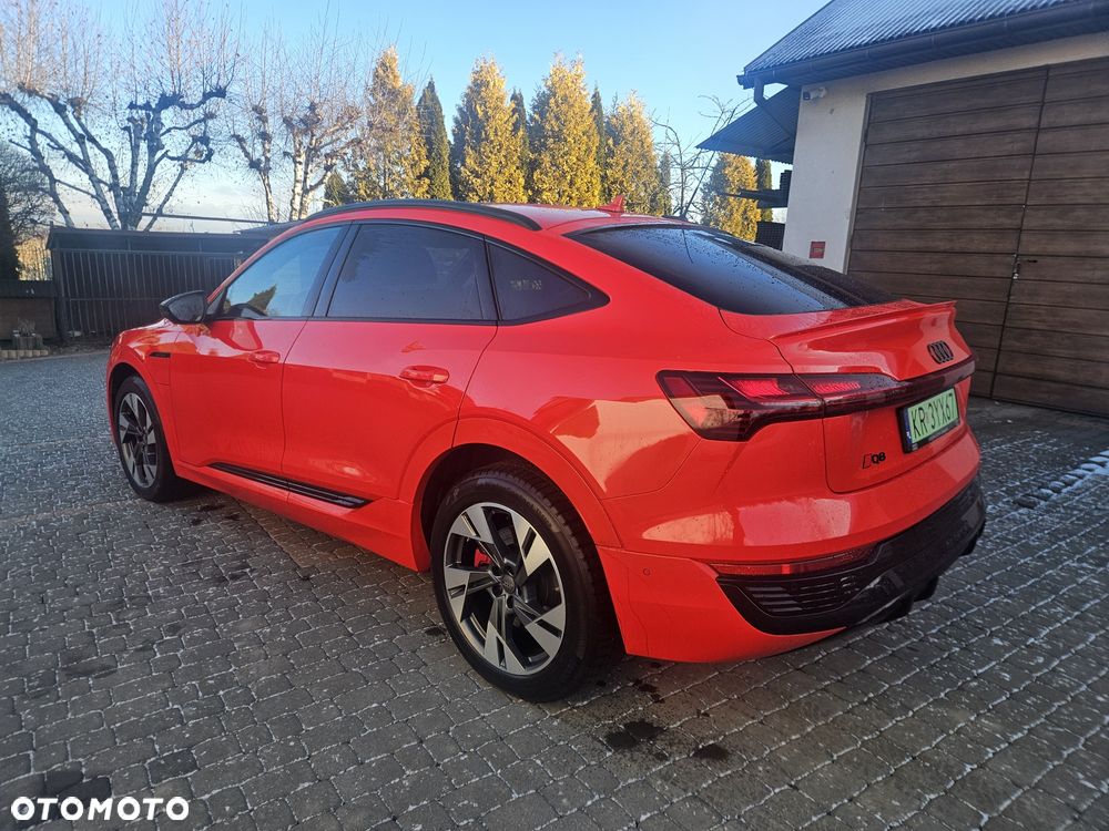 Audi Q8 e-tron - 7
