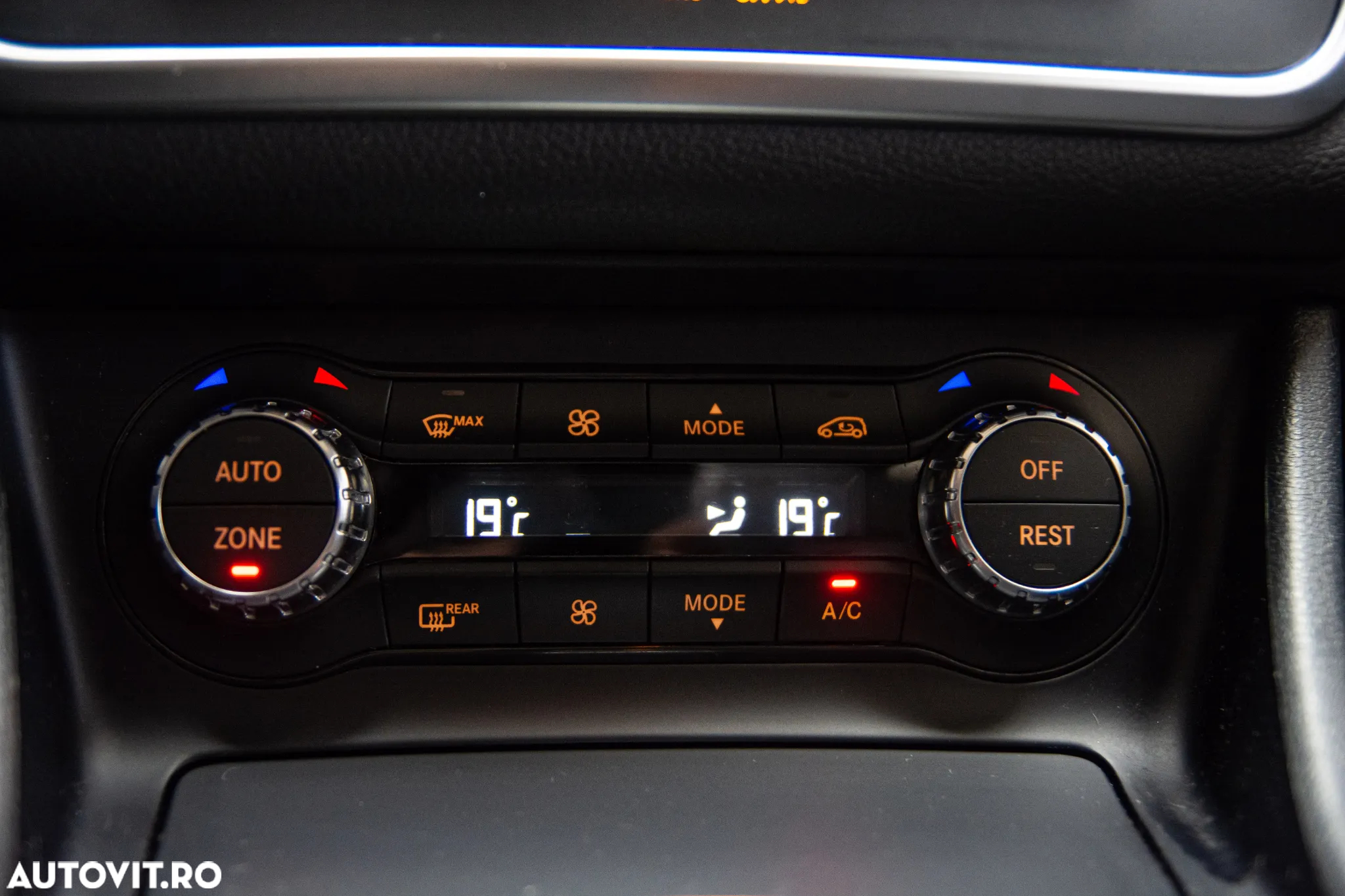 Mercedes-Benz GLA 200 d 7G-DCT Style - 15