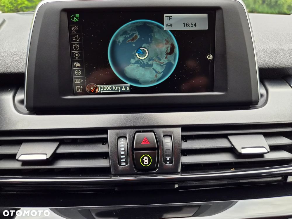 BMW Seria 2 220d Sport-Aut Advantage - 22