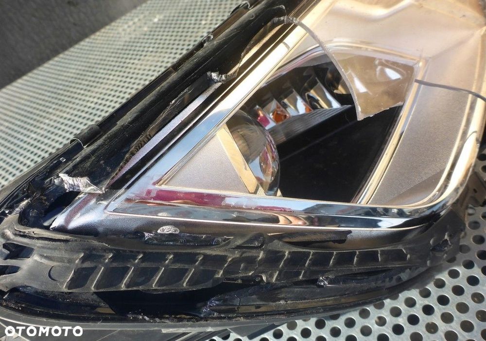 Audi A4 B9 Reflektor Prawy 030129627200 - 3