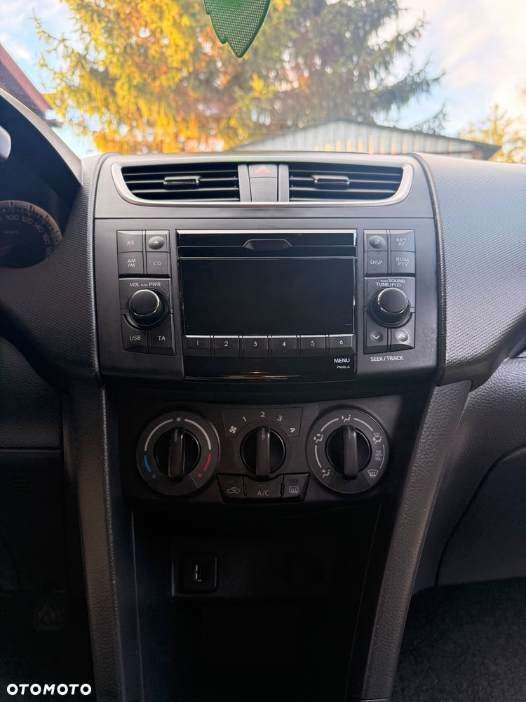 Suzuki Swift - 7