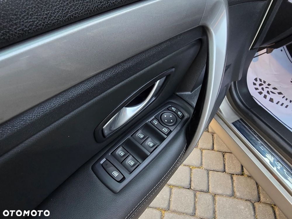 Renault Laguna 2.0 Bose Edition - 31