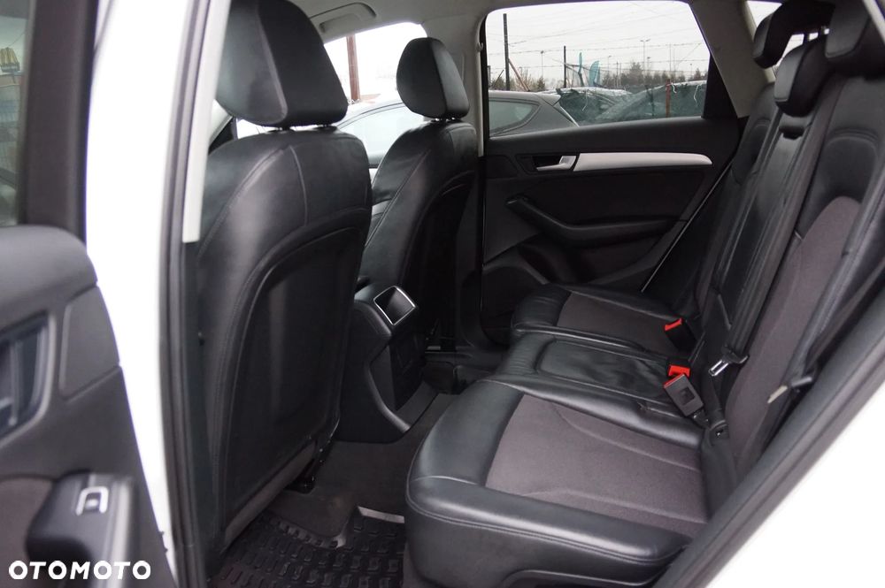 Audi Q5 2.0 TDI Quattro (clean diesel) S tronic - 27