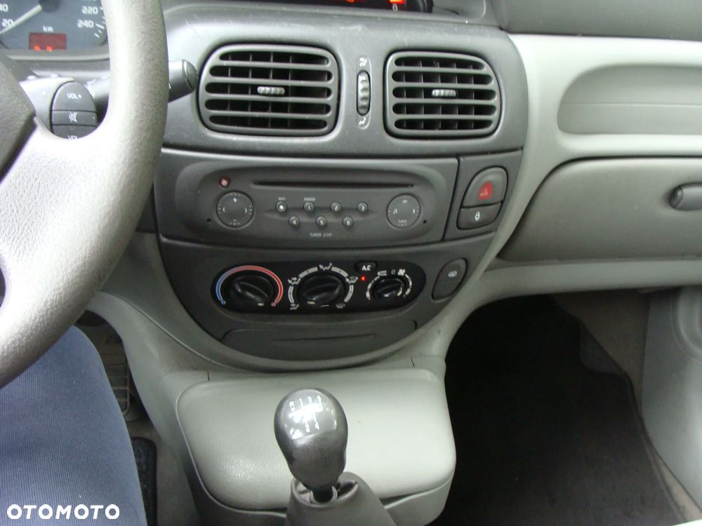 Renault Scenic Megane 1.6 RT 16V (klm) - 6