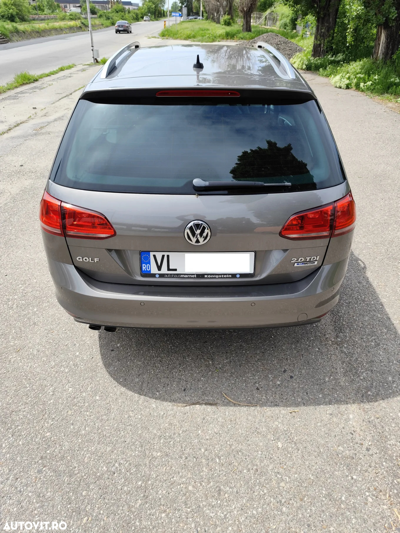 Volkswagen Golf Cabrio 2.0 TDI BlueMotion Technology - 3