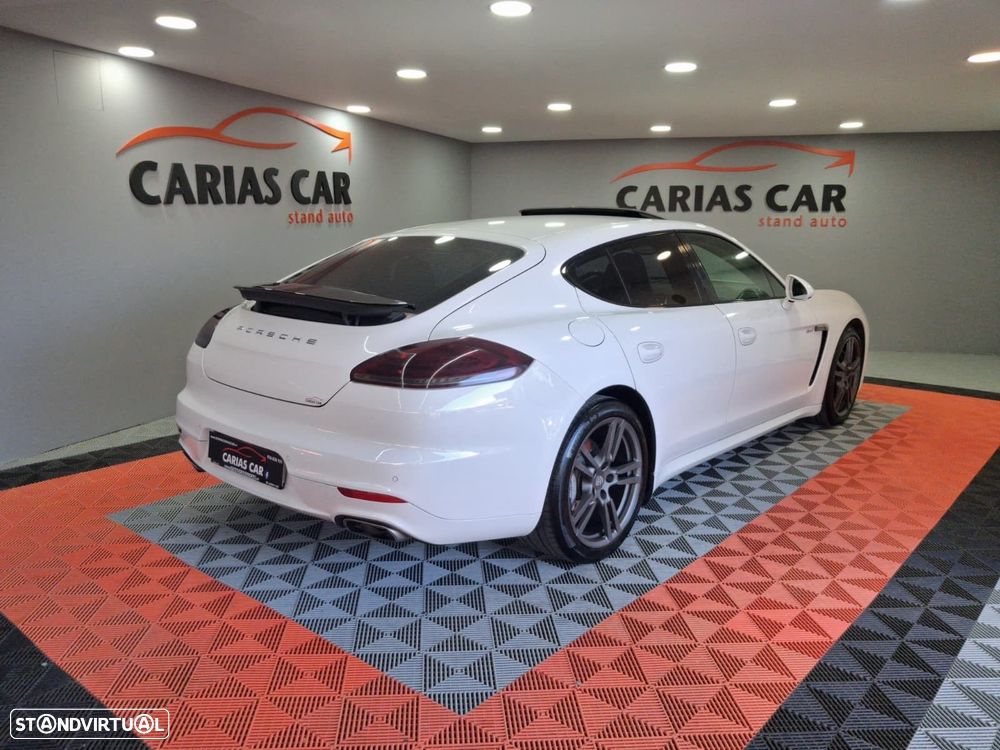 Porsche Panamera - 5