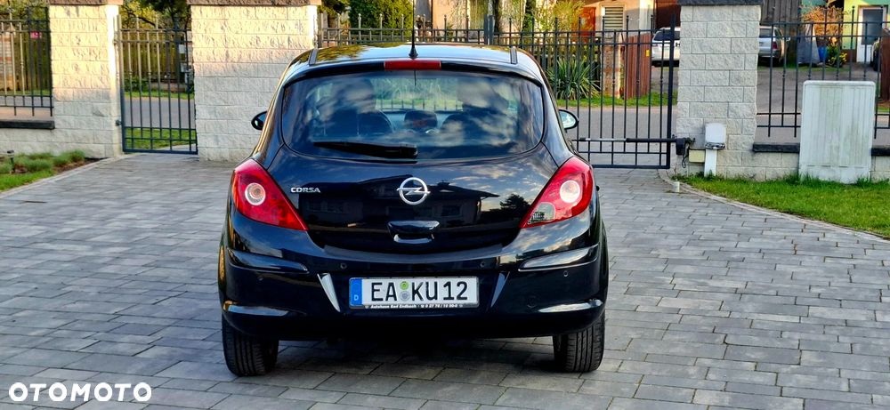 Opel Corsa 1.4 16V Energy - 4